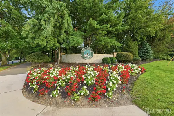-2508 Commons Drive, East Brunswick, NJ 08816
