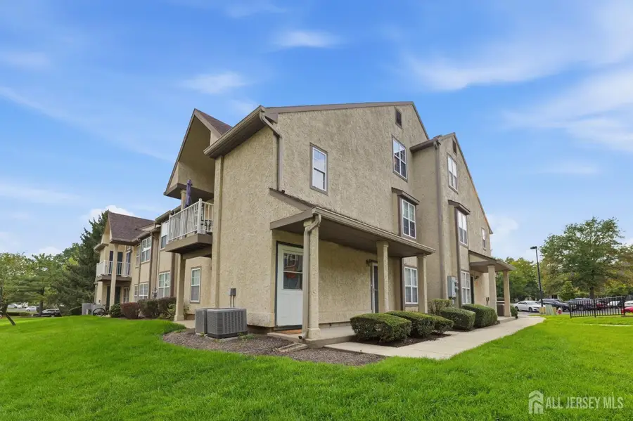 -2508 Commons Drive, East Brunswick, NJ 08816 - #2