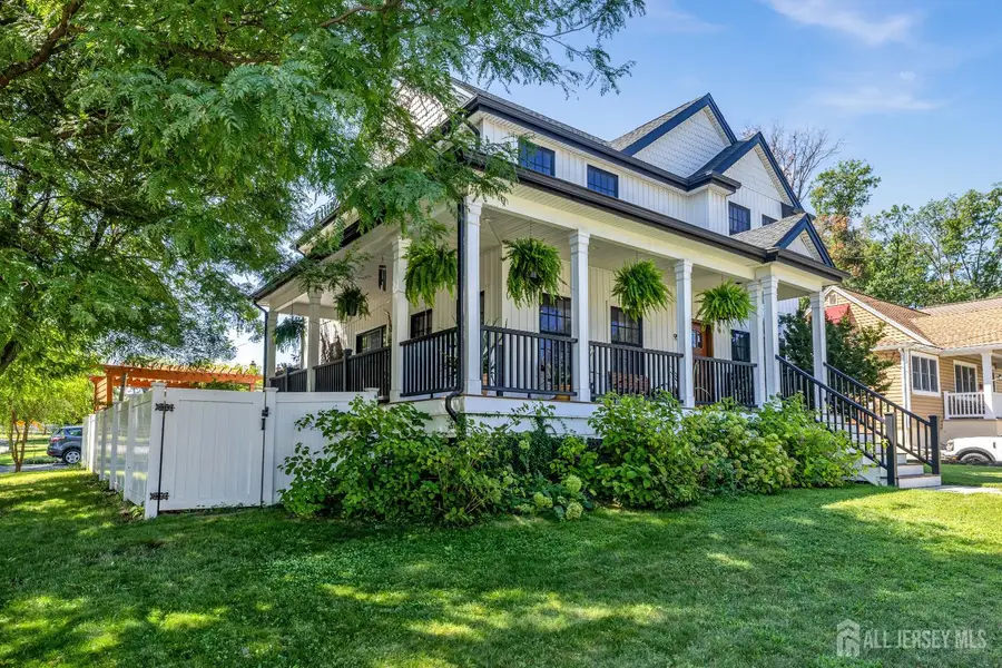 -95 Willry Street, Woodbridge, NJ 07095 - #3