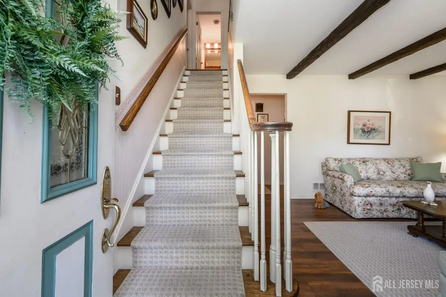 -544 Pinewood Avenue, Roselle Park, NJ 07204 - #3