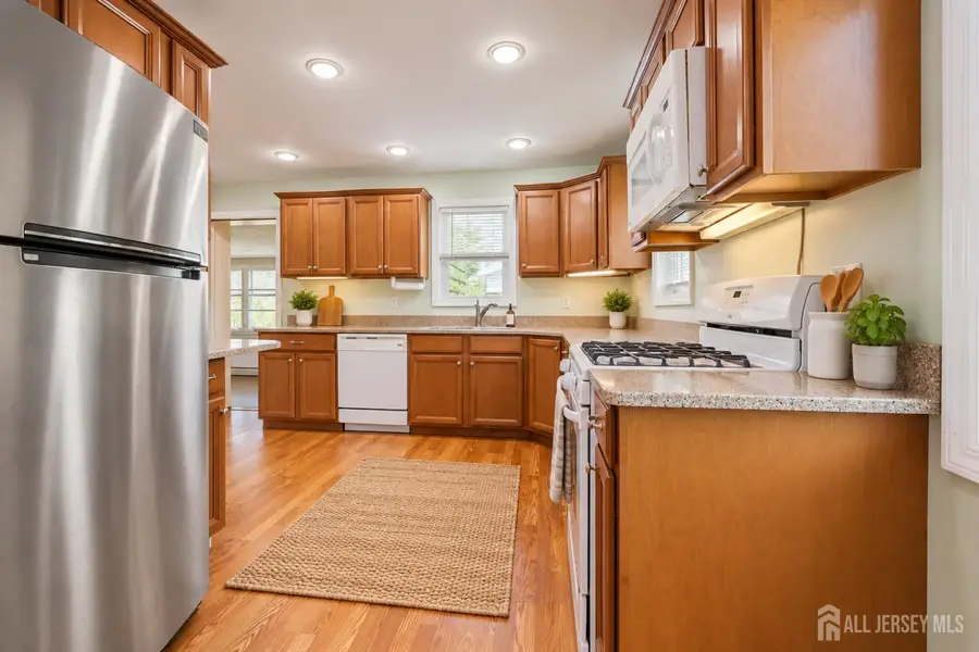 -8 Aldrich Street, East Brunswick, NJ 08816 - #3