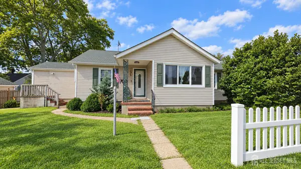 -11 Pershing Avenue, Sayreville, NJ 08872