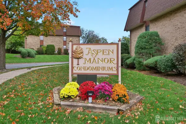 -191-C Sierra Court, Woodbridge Proper, NJ 07095