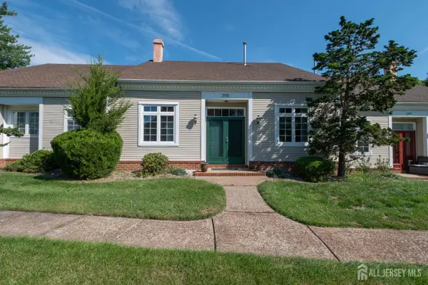 -39 Winthrop Road #B, Monroe, NJ 08831