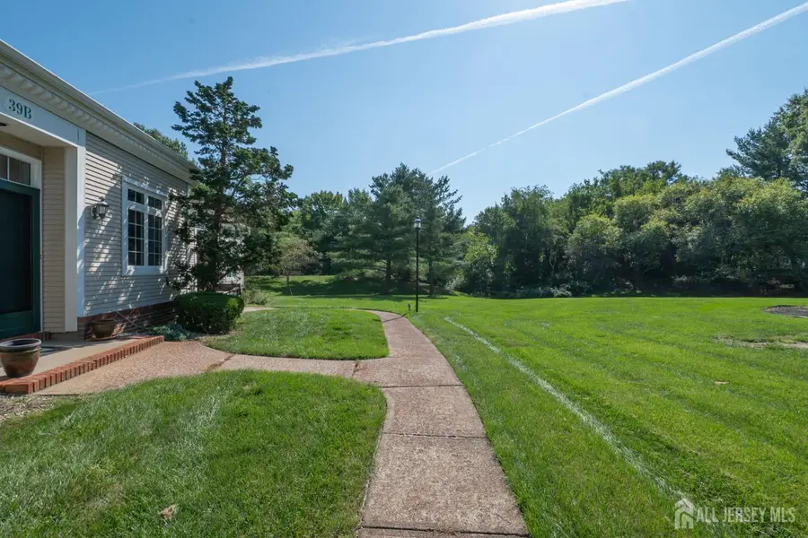 -39 Winthrop Road #B, Monroe, NJ 08831 - #2