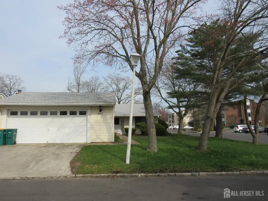 -264-B Crosse Drive, Monroe, NJ 08831 - #3