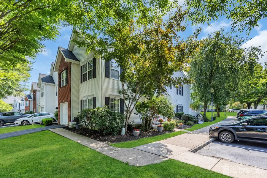 -401 Harvest Lane, Monmouth Junction, NJ 08852 - #2
