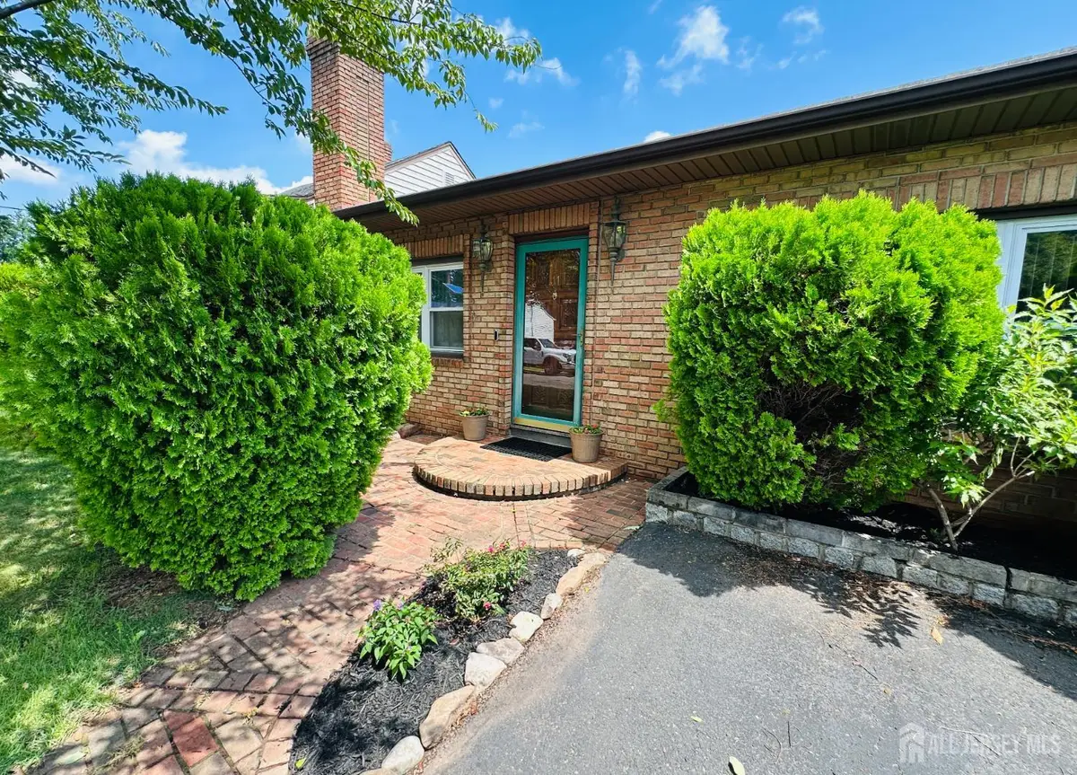 -11 Demarest Place, Piscataway, NJ 08854 - #1