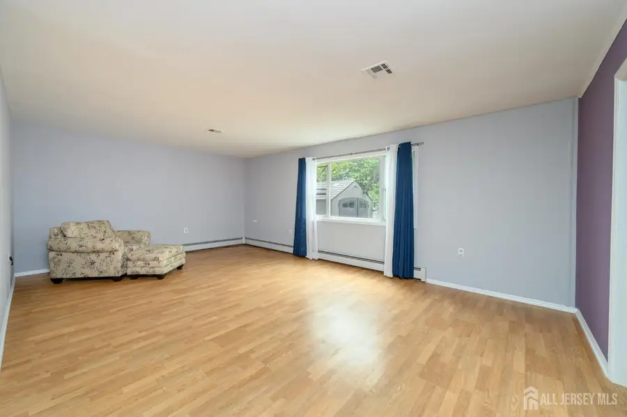 -8 Lumsden Court, Toms River, NJ 08757 - #3