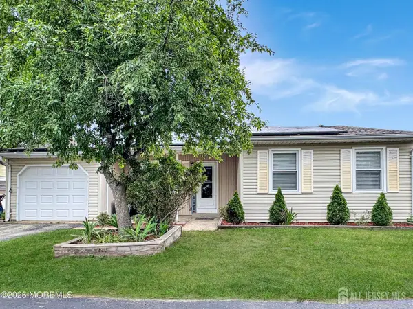 -48 Westport Drive #71, Manchester, NJ 08759