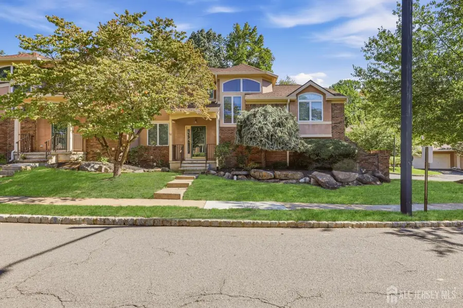 -118 Kingsland Circle, Heathcote, NJ 08852 - #2