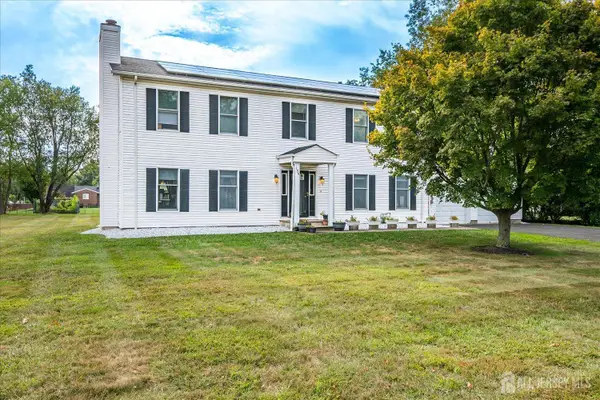 -154 Dutton Street, Franklin Twsp, NJ 08873