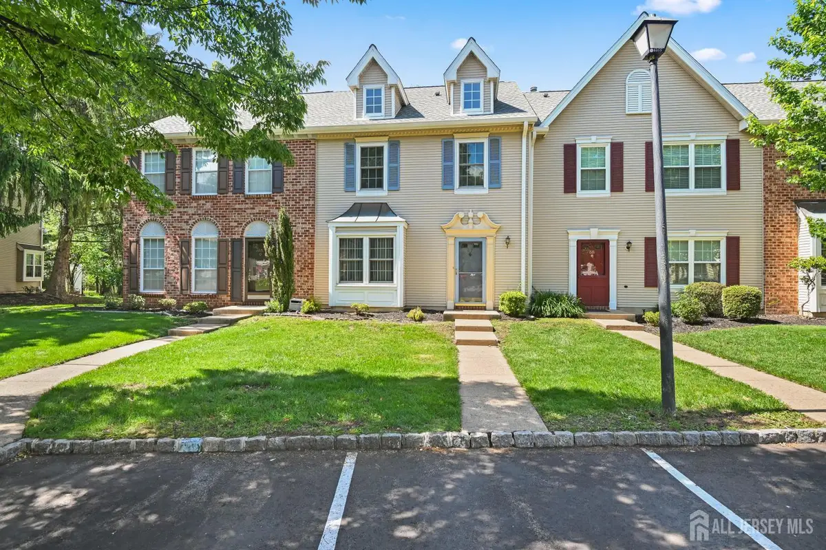 -67 Albury Way, North Brunswick, NJ 08902 - #1