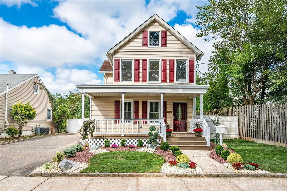 -8 Fox Road, Edison, NJ 08817 - #1