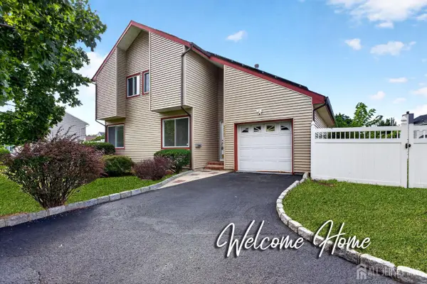 -210 Oak Tree Avenue, South Plainfield, NJ 07080