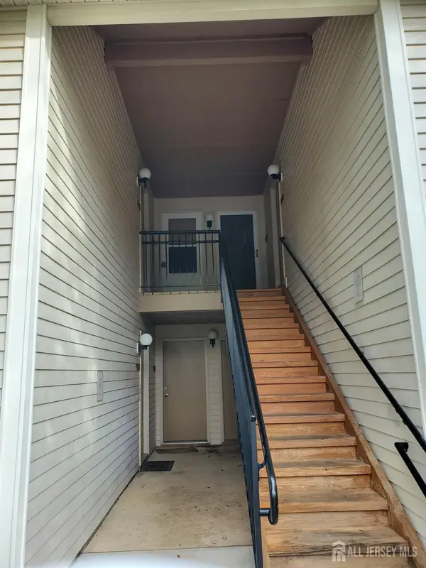 -2112 Aspen Drive, Plainsboro, NJ 08536