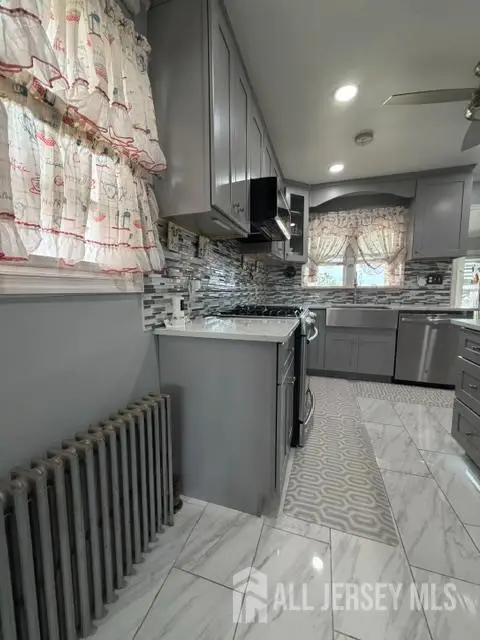 -446 Bruck Avenue, Perth Amboy, NJ 08861 - #3
