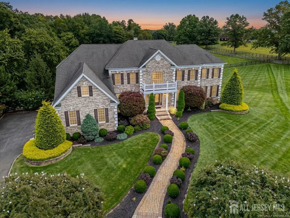 -8 Windhaven Court, Monroe, NJ 08831 - #1