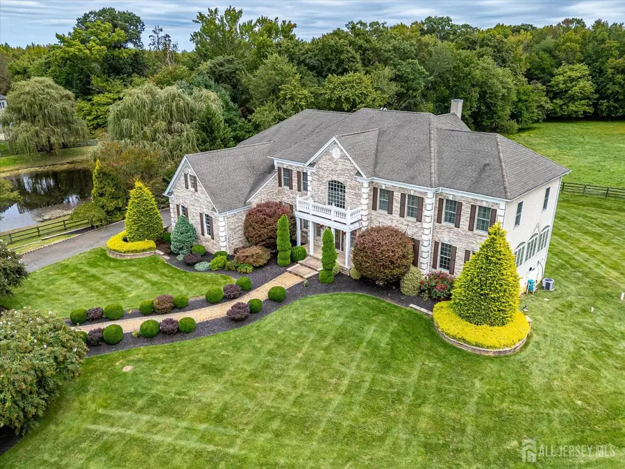 -8 Windhaven Court, Monroe, NJ 08831 - #3
