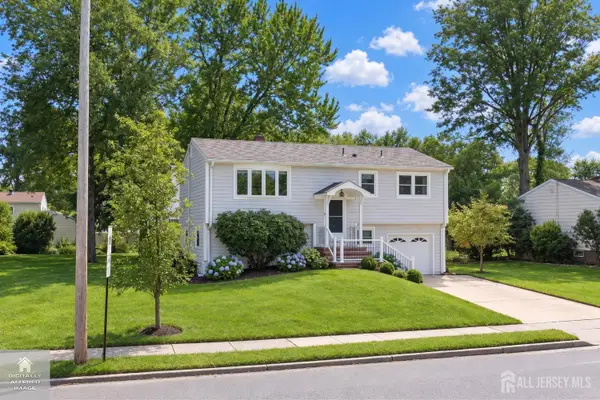 -389 Durham Avenue, Edison, NJ 08817