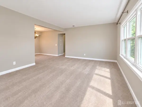 -2 Texas Court #449, Old Bridge, NJ 07747