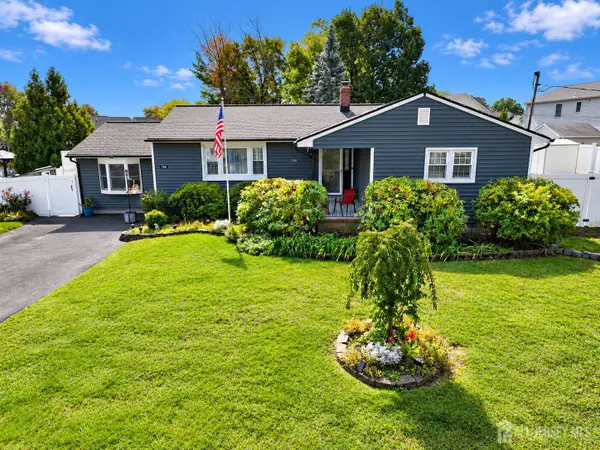 -166 Burlington Avenue, Spotswood, NJ 08884