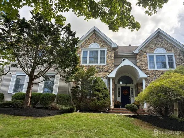 -16 Harvest Drive, Plainsboro, NJ 08536