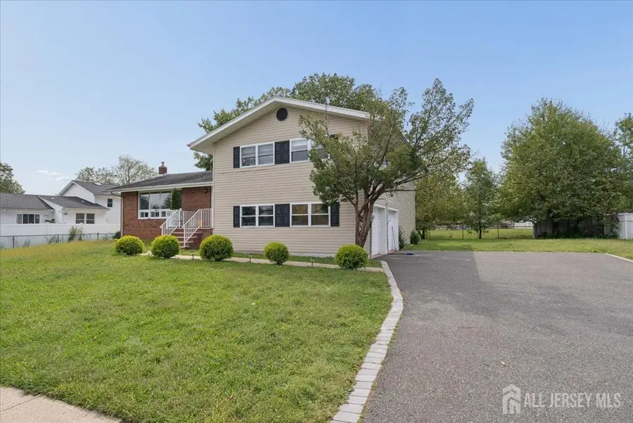 -56 Gramercy Drive, Piscataway, NJ 08854 - #3