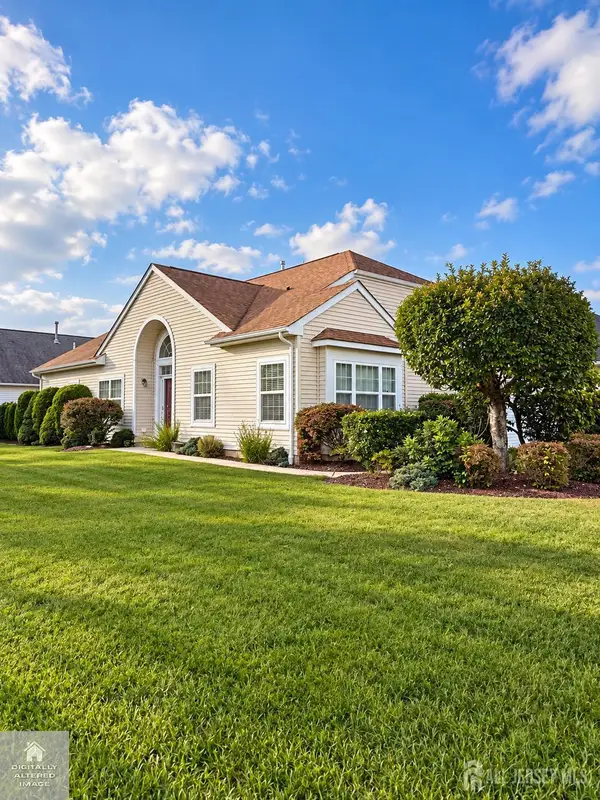 -274 Valencia Drive, Monroe, NJ 08831