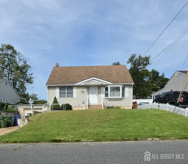 -24 Louis Street, Sayreville, NJ 08859