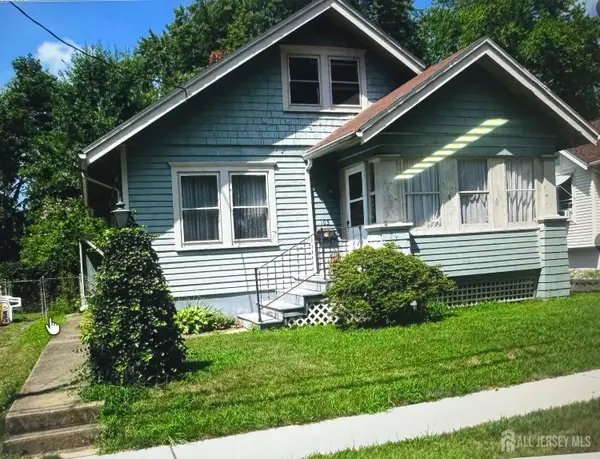 -103 Hutchinson Street, Hightstown, NJ 08520