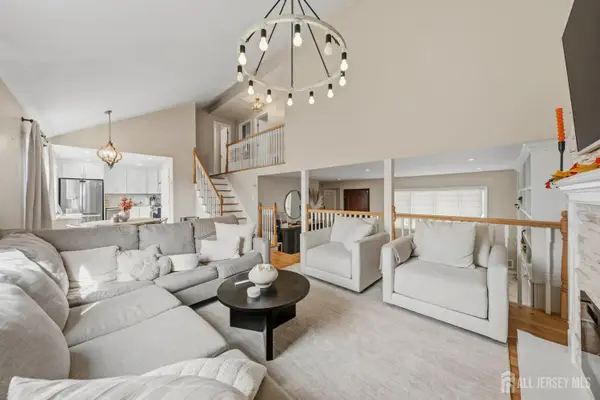-17 Patrick Street, Carteret, NJ 07008