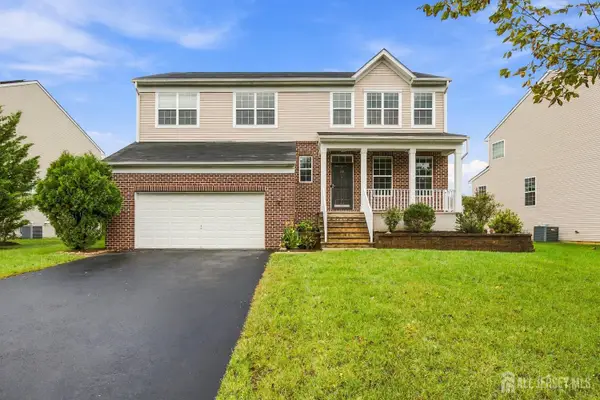 -31 Saratoga Lane, Monroe, NJ 08831