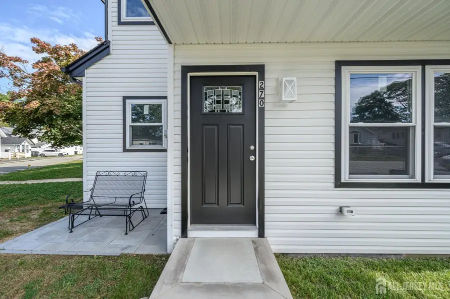 -270 Alpine Way, Laurence Harbor, NJ 08879 - #2