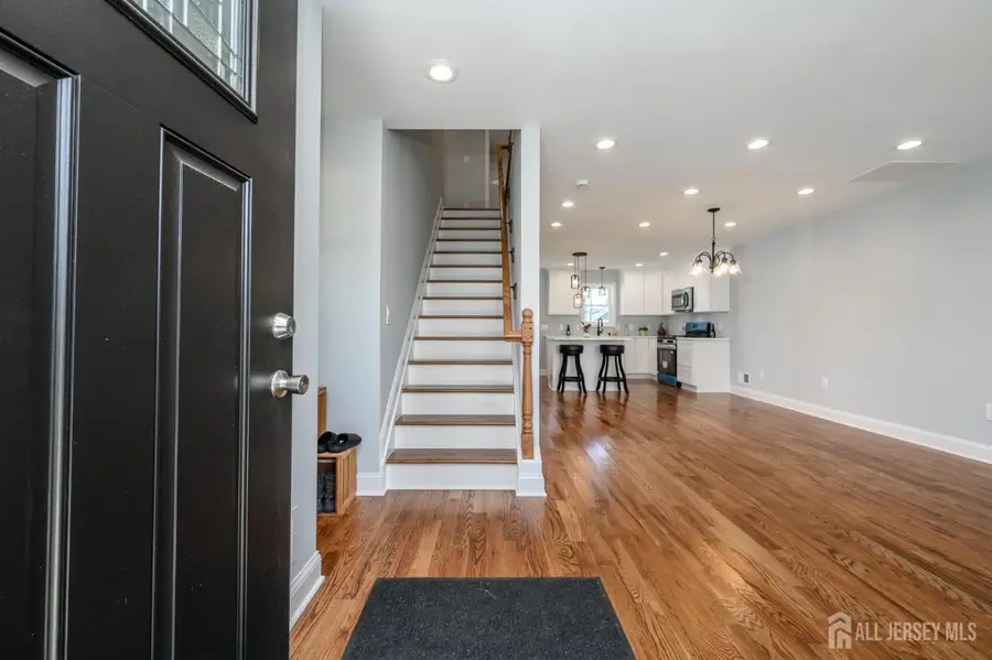-270 Alpine Way, Laurence Harbor, NJ 08879 - #3