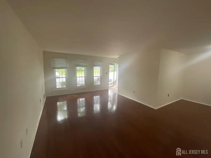 -106 Amethyst Way, Franklin Park, NJ 08823 - #3