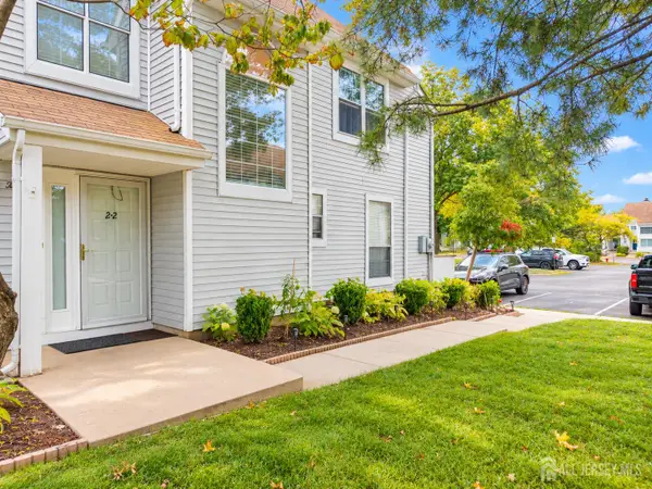 -22 Borelle Square, Sayreville, NJ 08859