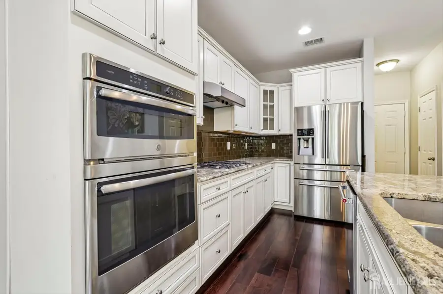 -204 Ellsworth Way, Heathcote, NJ 08852 - #2
