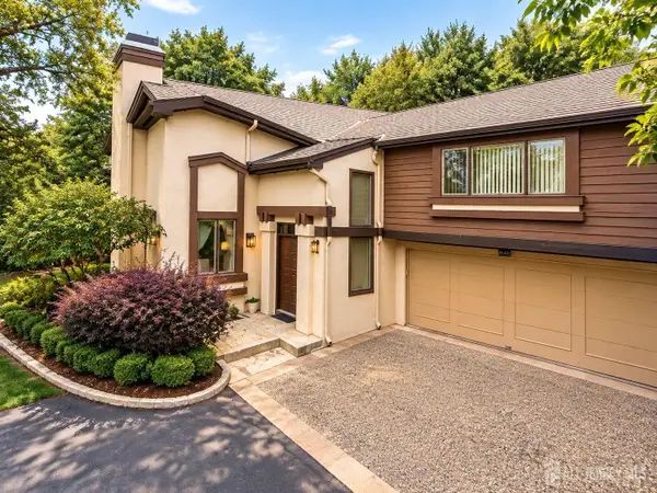-511 Sayre Drive, Plainsboro, NJ 08540