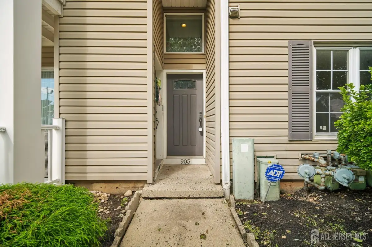 -905 Montague Avenue, Iselin, NJ 08830 - #1