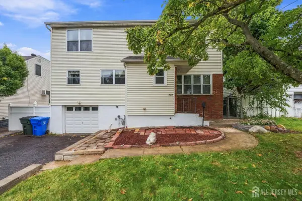 -134 Atlantic Street, Menlo Park Terrace, NJ 08840