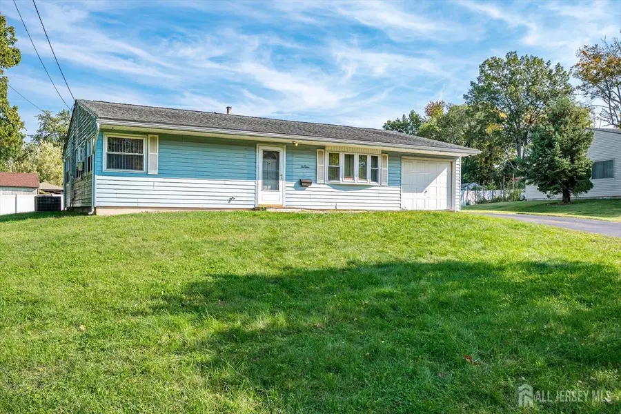 -14 Richford Road, Kendall Park, NJ 08824 - #2