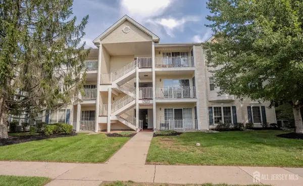 -45 Amethyst Way, Franklin, NJ 08823
