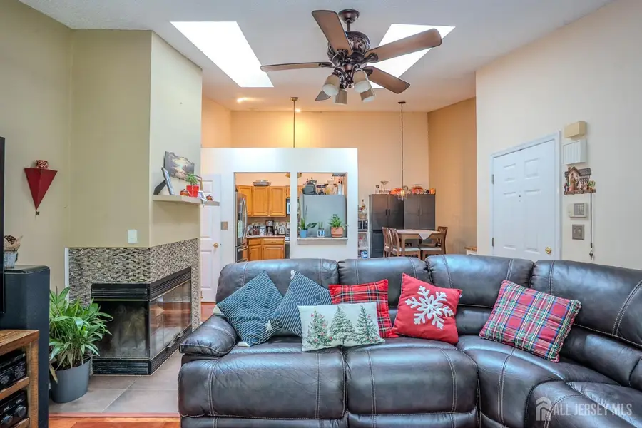 -45 Amethyst Way, Franklin Park, NJ 08823 - #3