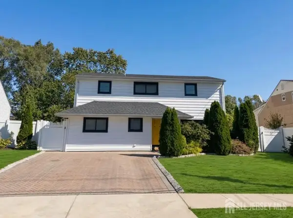 -822 Barry Avenue, Perth Amboy, NJ 08861