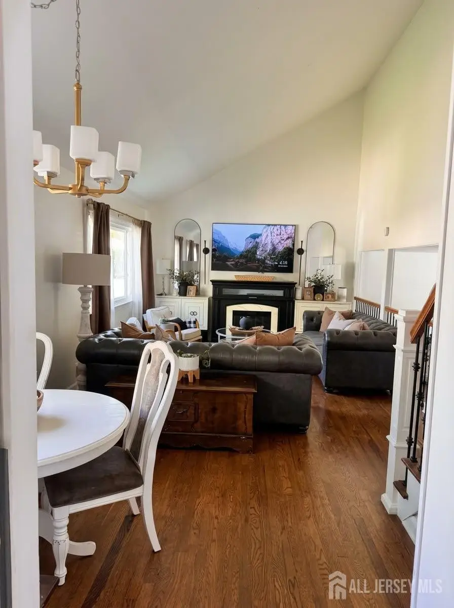 -822 Barry Avenue, Perth Amboy, NJ 08861 - #3