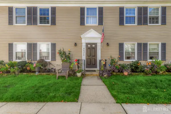 -637-A Yale Way, Monroe, NJ 08831