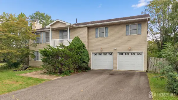 -947 E Lincoln Avenue, Piscataway, NJ 08854