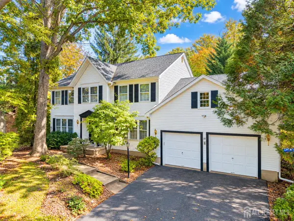 -15 Cherokee Road, East Brunswick, NJ 08816