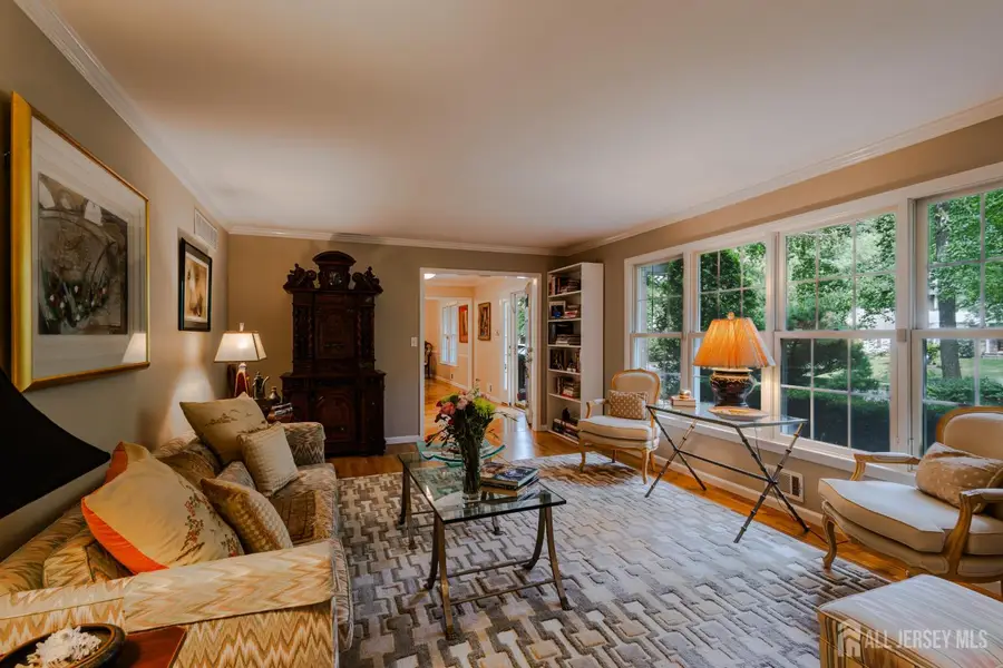 -6 Burlington Lane, East Brunswick, NJ 08816 - #2